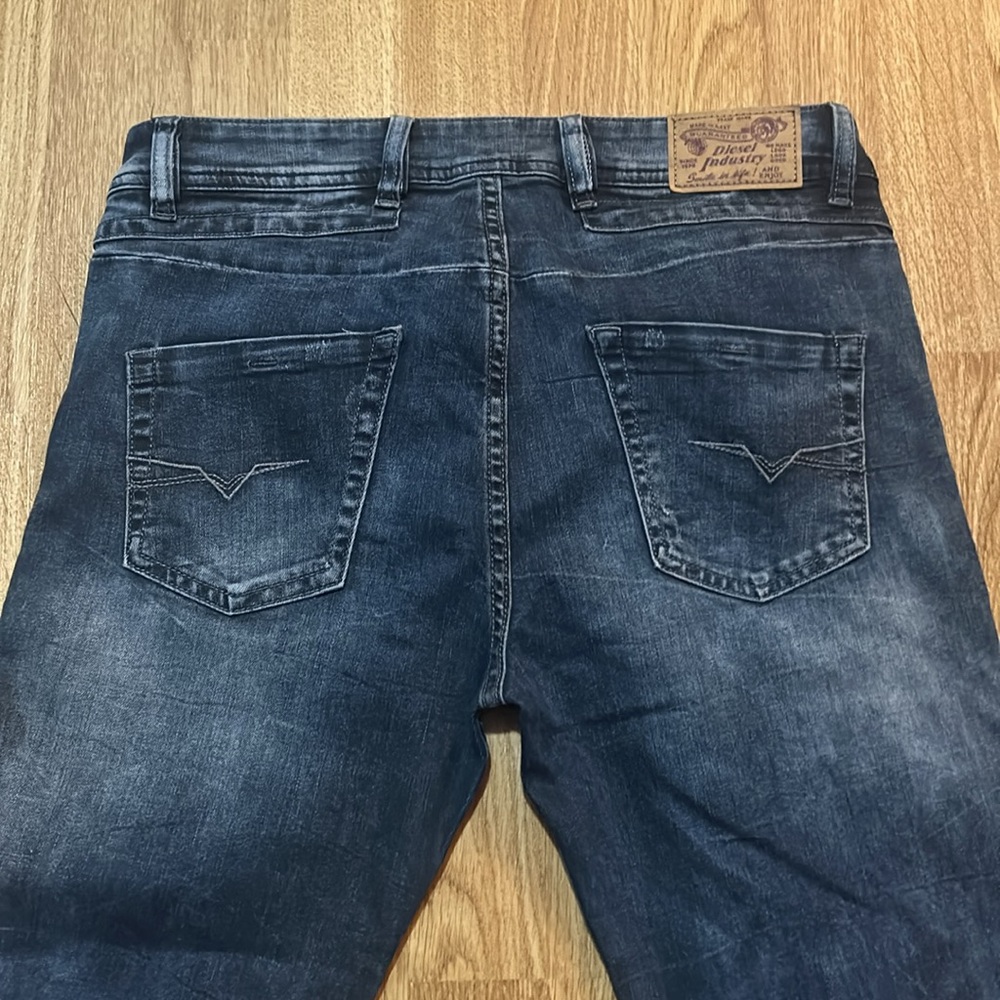 Diesel Industry Women’s Deep Blue Mid-High Rise Skinny Jeans Size 16Y - Picture 2 of 12